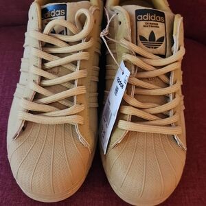 Adidas Beige Sneakers